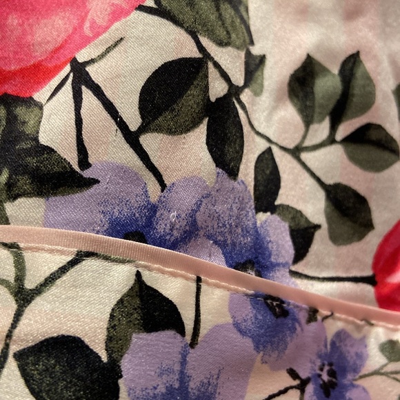 Victoria’s Secret Floral Vine Stripe Satin Sleep Shorts - Picture 4 of 15
